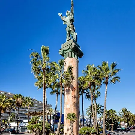 Luxury Holiday In Puerto Banus Marina With Sea Views 아파트