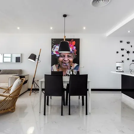 Luxury Holiday In Puerto Banus Marina With Sea Views Marbella